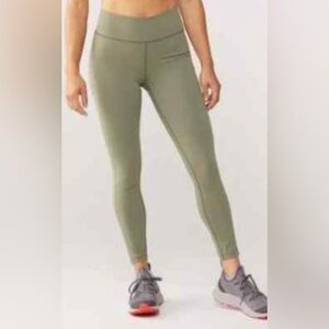 Outdoor Voices SuperForm Contour Leggings Olive Branch Green 7/8– UPF 50-Small